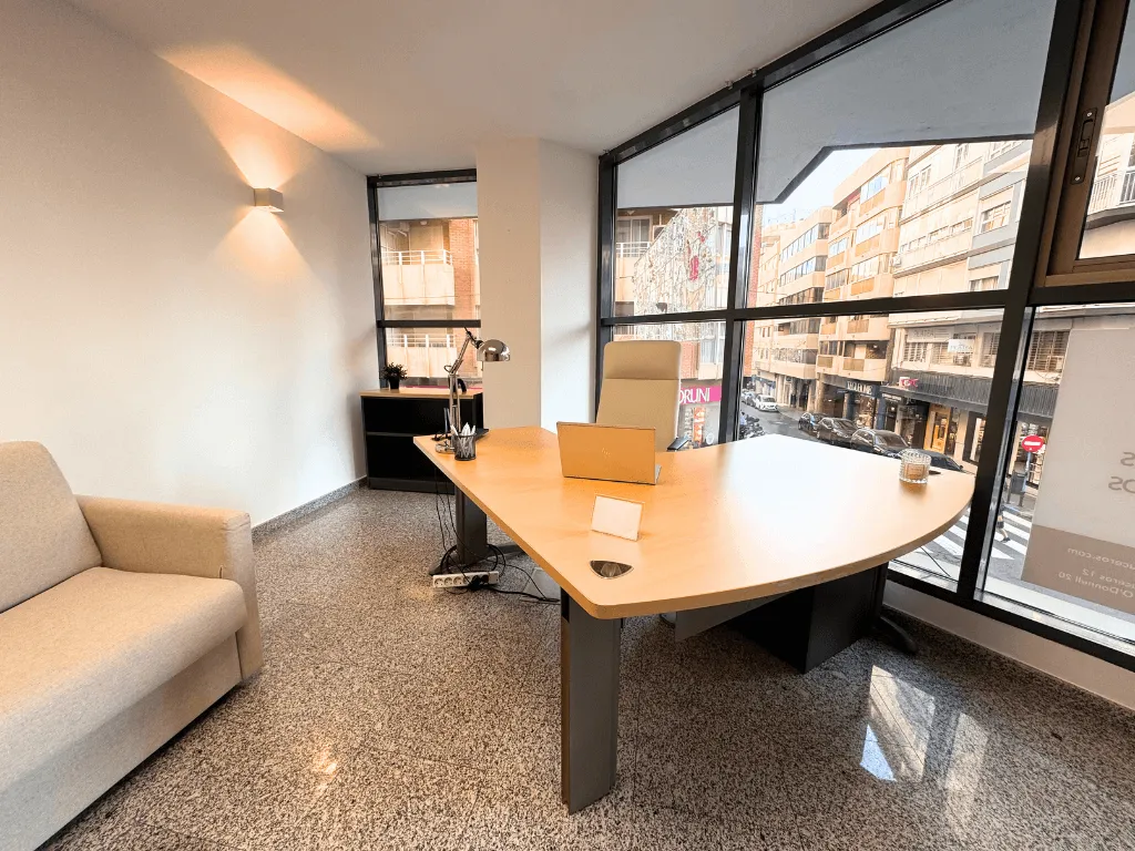 Oficinas y Despachos en el centro de Alicante image 5